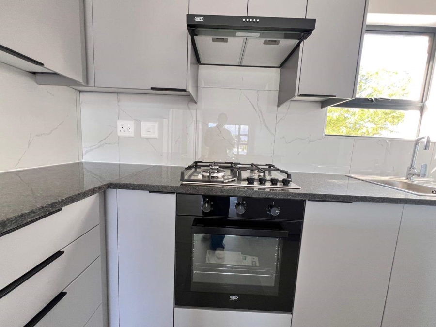 2 Bedroom Property for Sale in Table View Western Cape